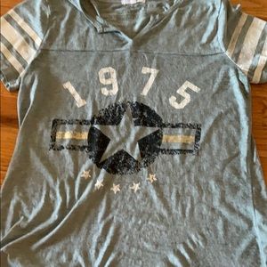 1975 t-shirt